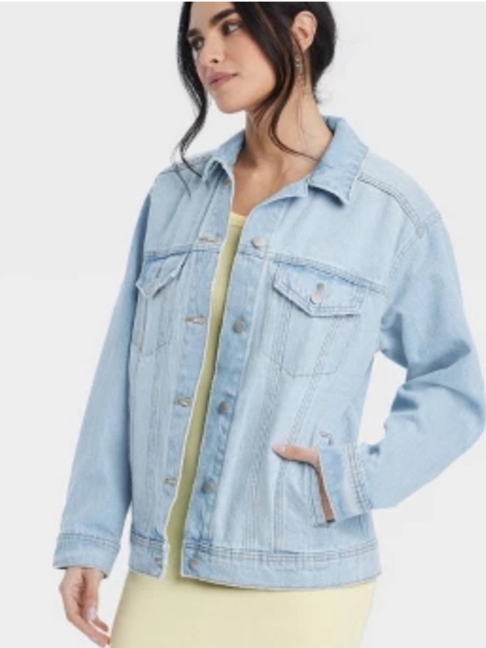 Universal Thread Women’s 90’s Baggy Denim Trucker Jacket